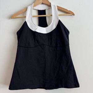 Rese Activewear white and black tank top size medium